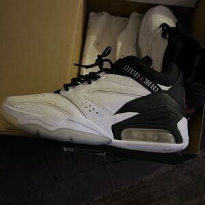 Jordan Point Lane ASW in Black, Red, and White